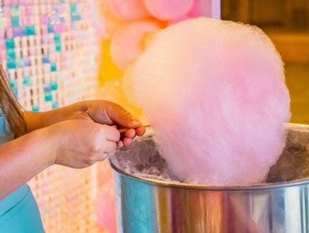 Mașina de vata de zahar de inchiriat la evenimente in Bucuresti sau Ilfov