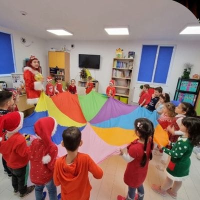 Animatori petrcerei copii pentru Petrecrea de Craciun