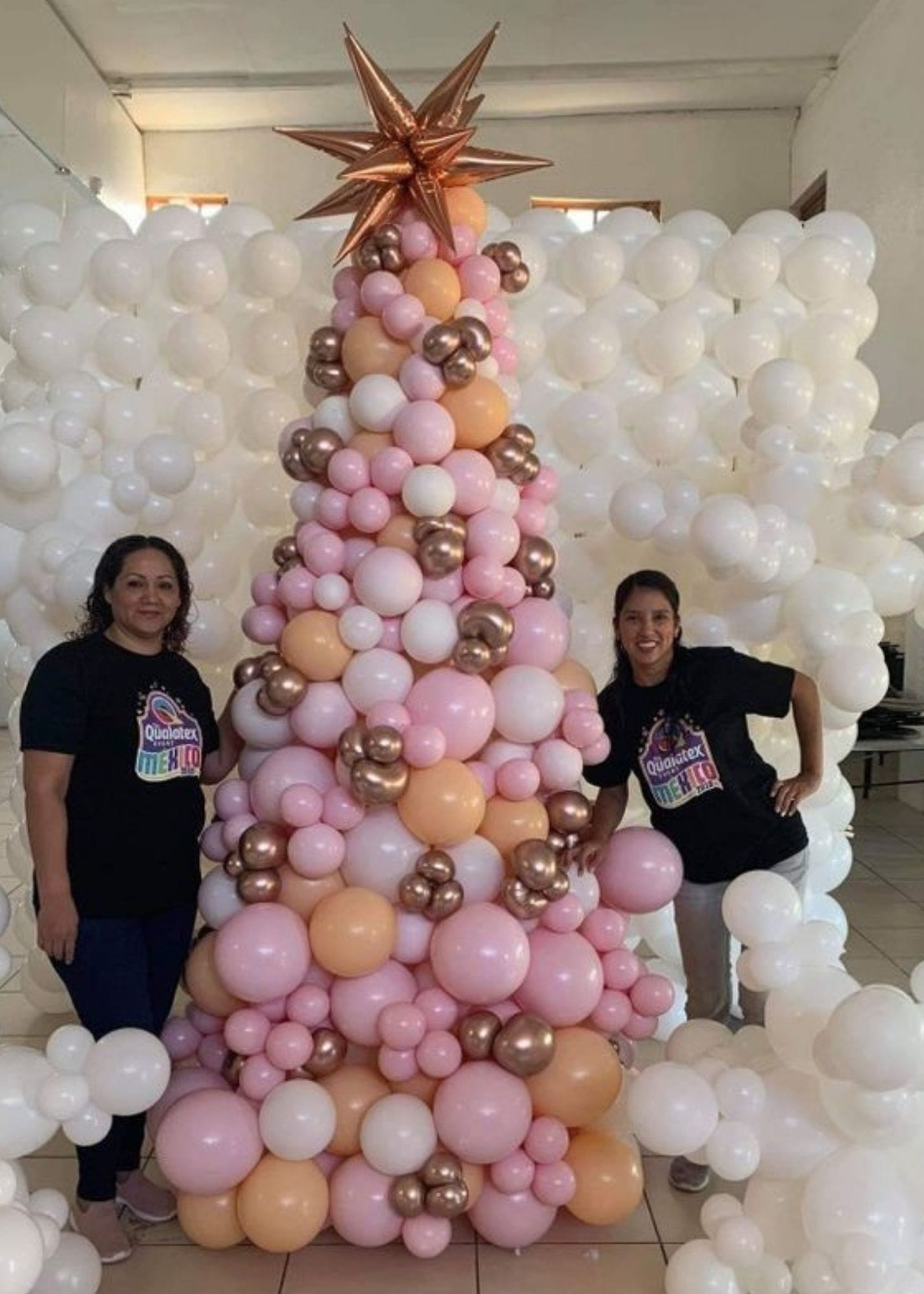 Brad de Craciun din baloane Bucuresti